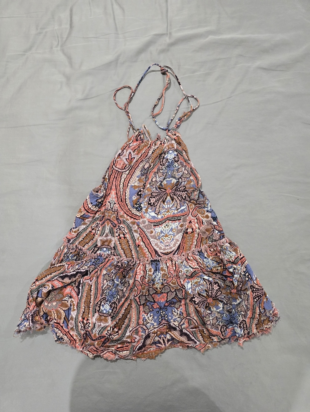 Gimmick BKE Boho Paisley Halter Top in Coral & Blue